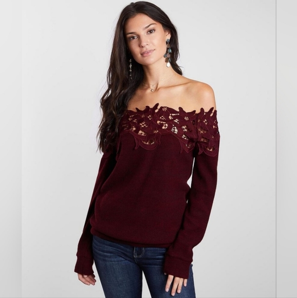 BUCKLE BLACK OFF THE SHOULDER TOP WOMEN'S SIZE L - Picture 2 of 9